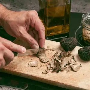 Salsa Tartufata Reale Lamelle di Tartufo Nero tagliare tartufo